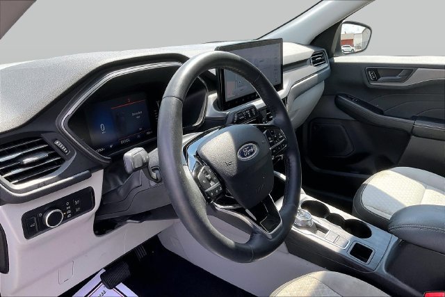 Certified 2024 Ford Escape Active w/ Tech Pack #1 AWD/4WD image 15