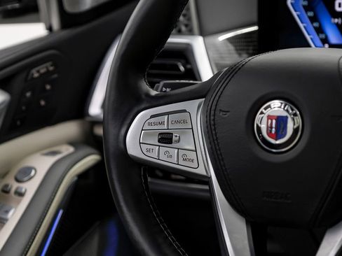 Used 2024 BMW ALPINA XB7 image 16