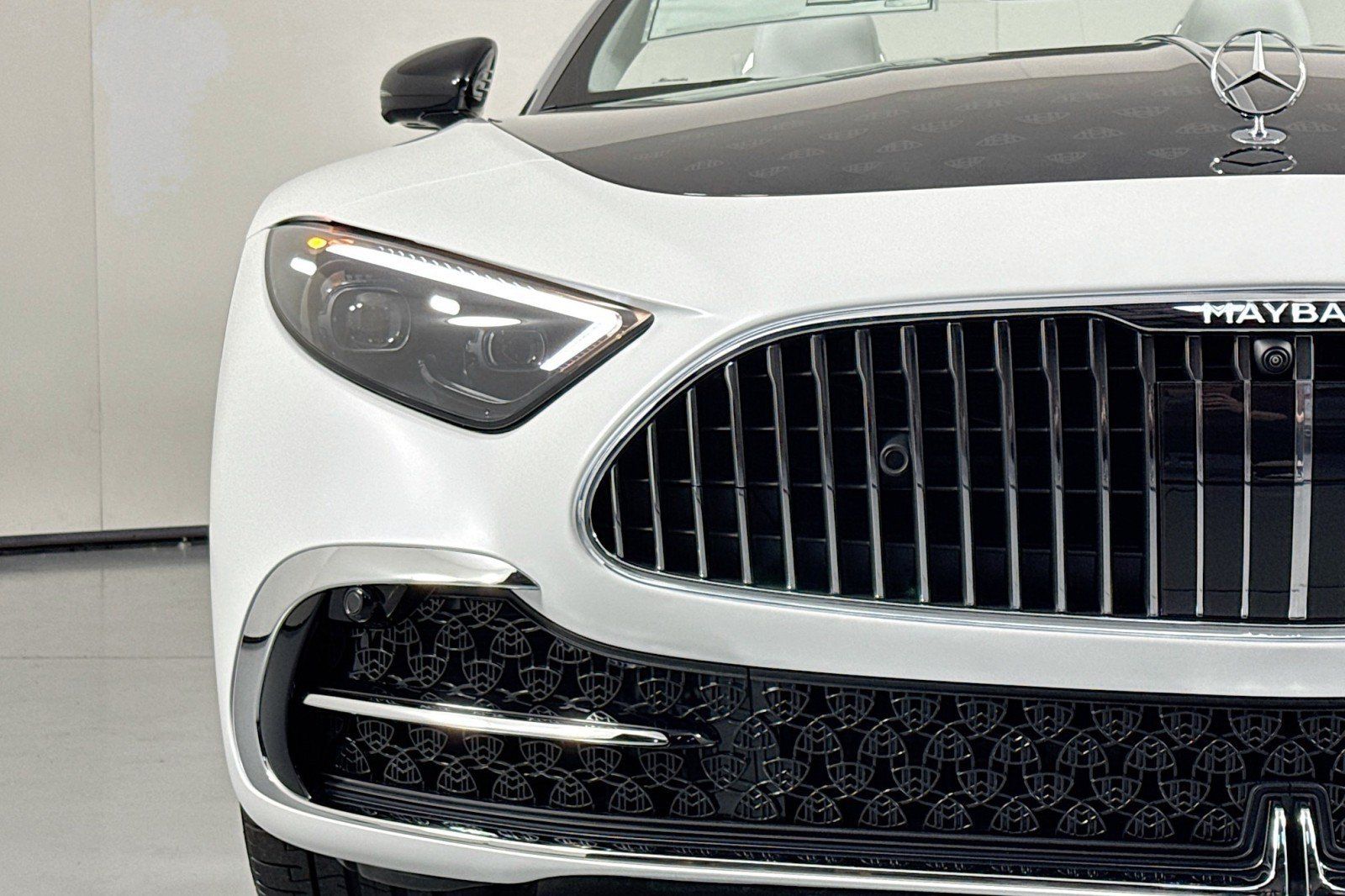 New 2026 Mercedes-Benz Maybach SL 680 image 16