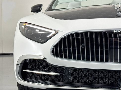 New 2026 Mercedes-Benz Maybach SL 680 image 16