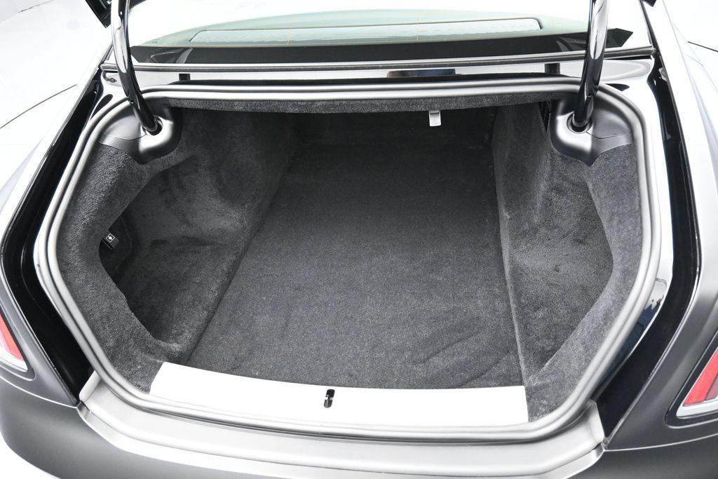 Used 2026 Rolls-Royce Ghost AWD/4WD image 35