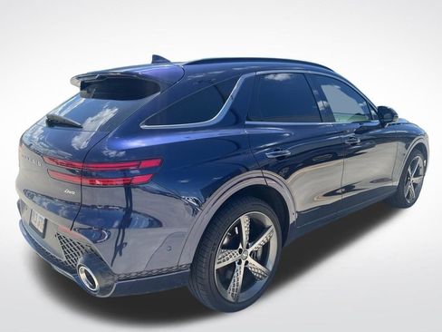 Used 2025 Genesis GV70 2.5T w/ Sport Prestige Package image 8