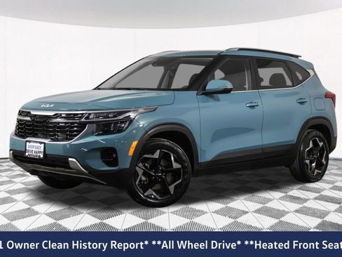 Used 2025 Kia Seltos EX AWD/4WD image 2