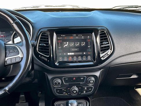 Used 2020 Jeep Compass Limited image 6