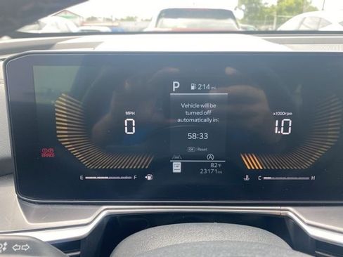 Used 2024 Kia Sorento S image 20