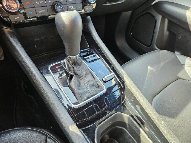 Used 2025 Jeep Compass Limited AWD/4WD image 11