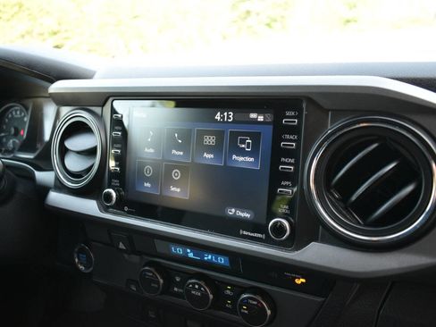 Used 2021 Toyota Tacoma TRD Sport image 20