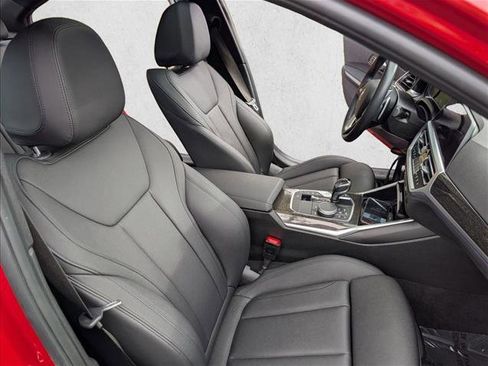 Certified 2021 BMW 330i xDrive Sedan w/ Convenience Package image 22