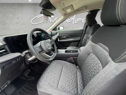 New 2026 Nissan Kicks SV FWD image 20