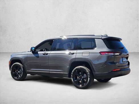 New 2025 Jeep Grand Cherokee L Limited w/ Black Appearance Package image 9
