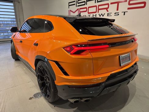 Used 2023 Lamborghini Urus Performante image 5