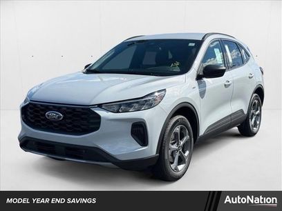 New 2025 Ford Escape ST-Line w/ Cold Weather Package
