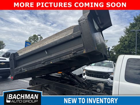 Used 2007 Chevrolet Silverado 3500 2WD Extended Cab w/ Heavy-Duty Power Package image 9