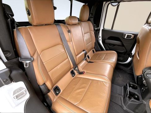 Used 2022 Jeep Gladiator Overland w/ Popular Equipment Package image 23