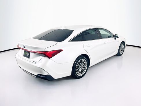 Used 2020 Toyota Avalon Limited w/ Advanced Safety Package FWD image 9