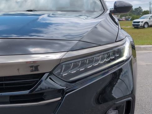 Used 2022 Honda Accord Sport image 12