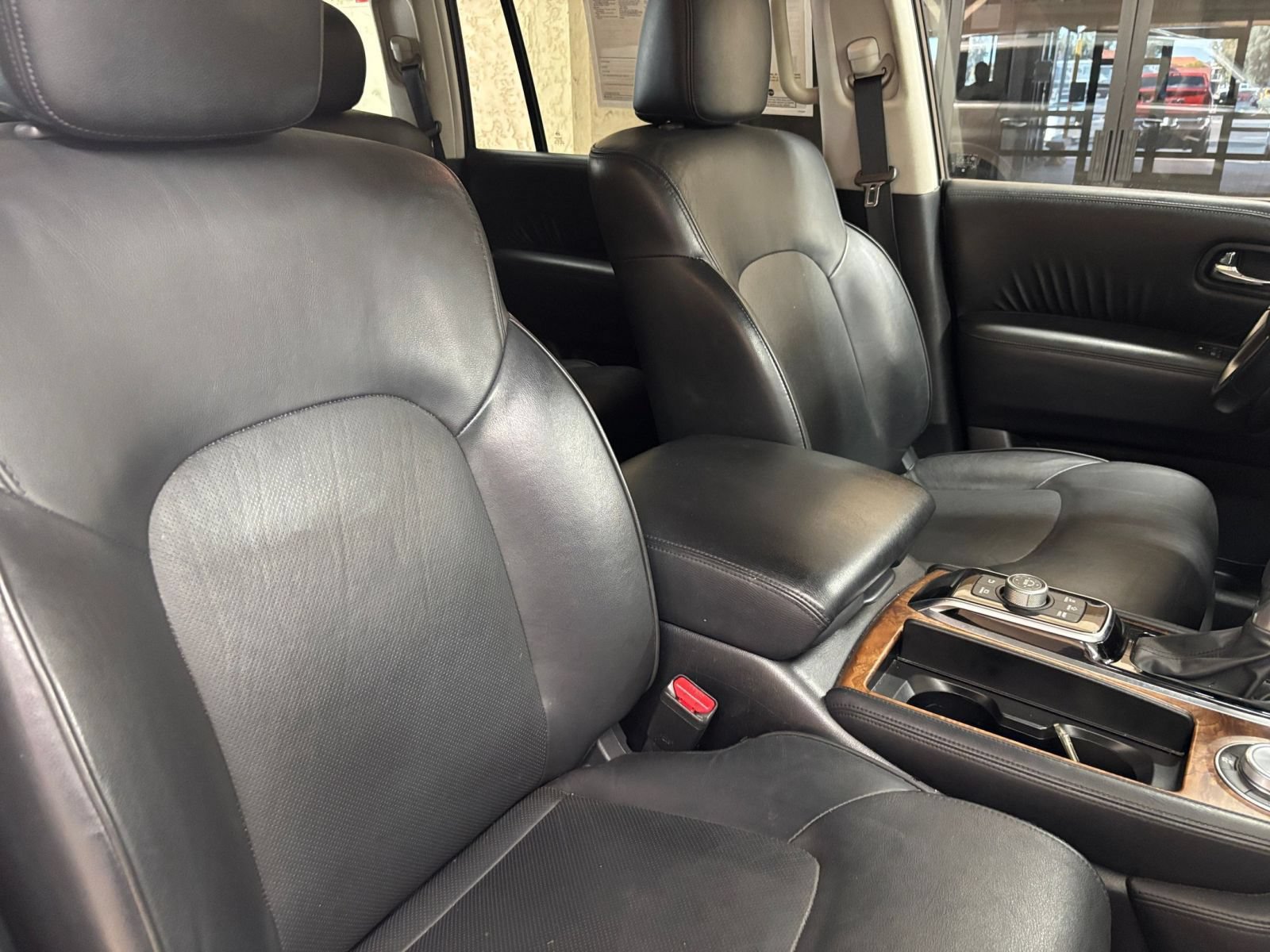 Used 2023 Nissan Armada SL AWD/4WD image 40