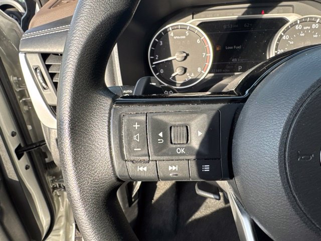 Used 2023 Nissan Rogue SV AWD/4WD image 13