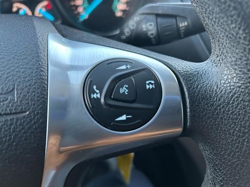 Used 2016 Ford Escape SE image 19