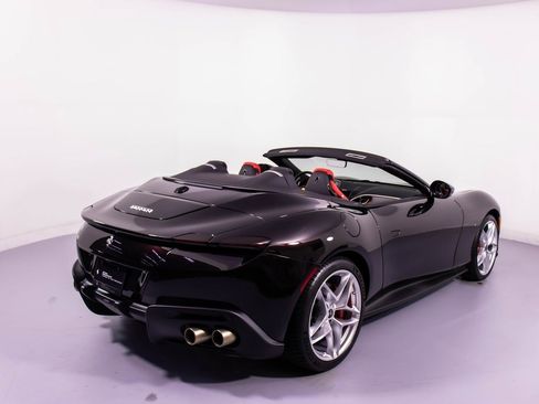 Certified 2024 Ferrari Roma Spider image 2