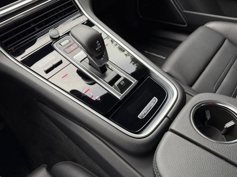 Used 2023 Porsche Panamera Platinum Edition image 26