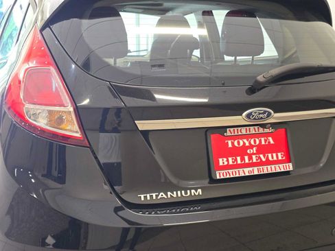 Used 2014 Ford Fiesta Titanium FWD image 7