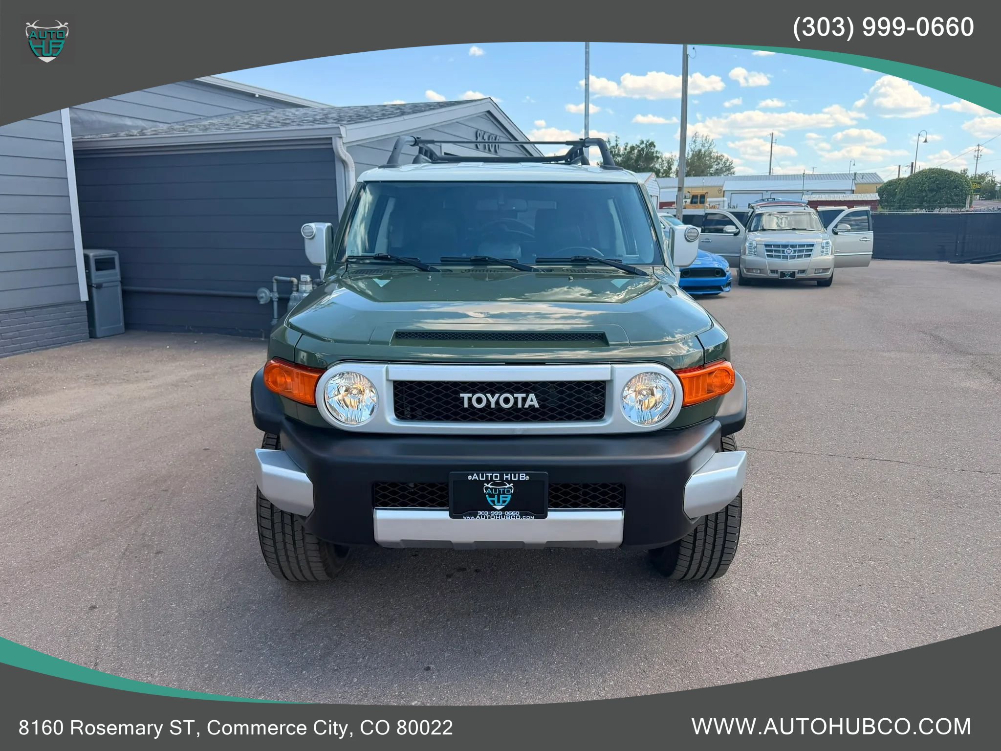 Used 2012 Toyota FJ Cruiser 4WD w/ Upgrade Pkg image 3