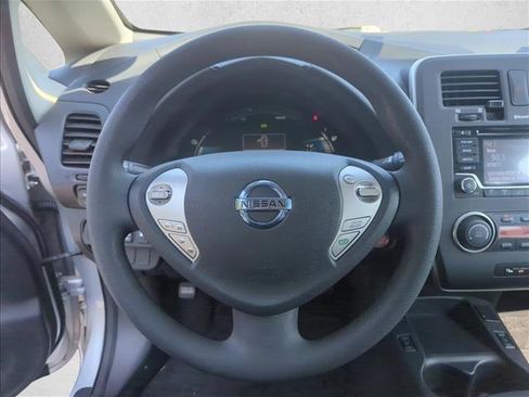 Used 2016 Nissan Leaf S w/ Charger Package FWD image 12