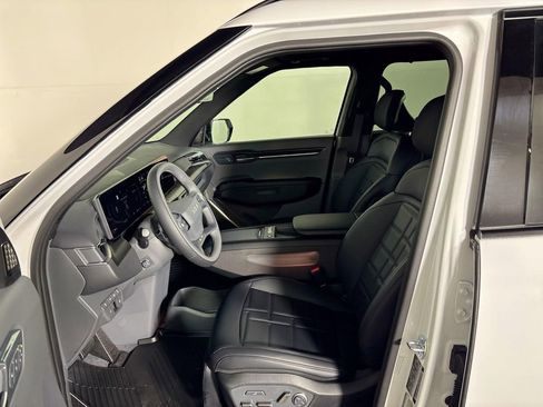 New 2026 Kia EV9 Land w/ Nightfall Edition Package image 11