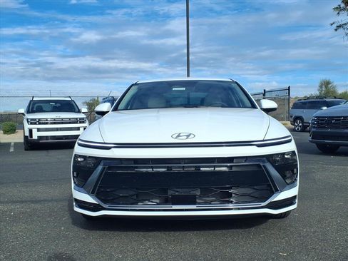 New 2026 Hyundai Sonata SEL image 2