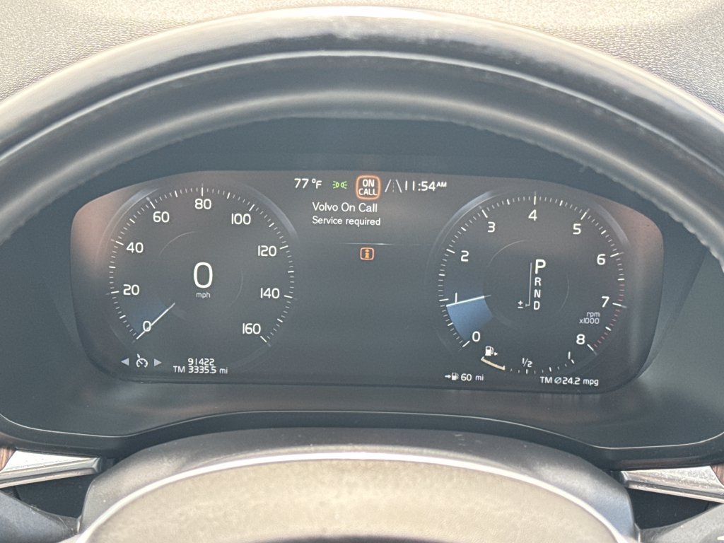 Used 2019 Volvo XC60 T5 Momentum w/ Protection Package Premier AWD/4WD image 18