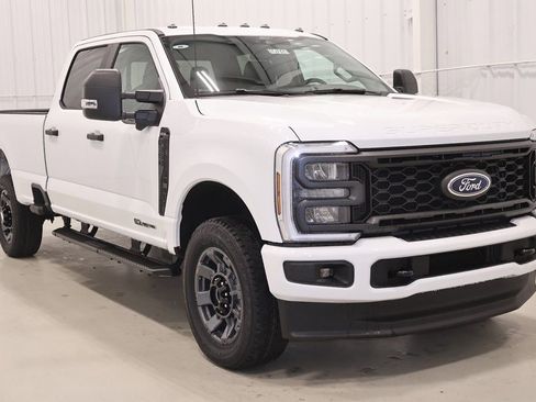 New 2026 Ford F350 XL w/ STX Appearance Package AWD/4WD image 3