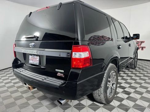 Used 2017 Ford Expedition XLT w/ Equipment Group 202A image 28