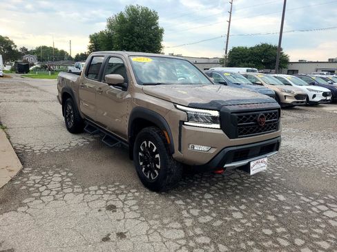 Used 2023 Nissan Frontier PRO-4X w/ Pro Convenience Package image 4