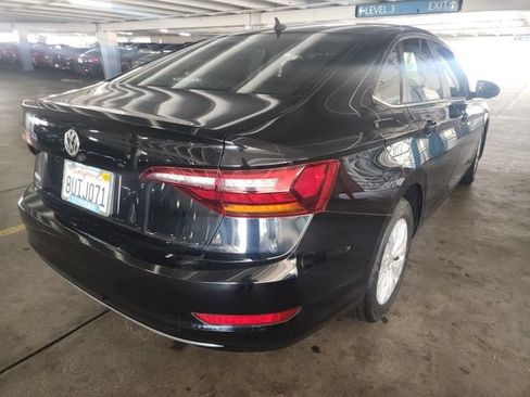 Used 2019 Volkswagen Jetta S w/ Driver Assistance Package FWD image 3