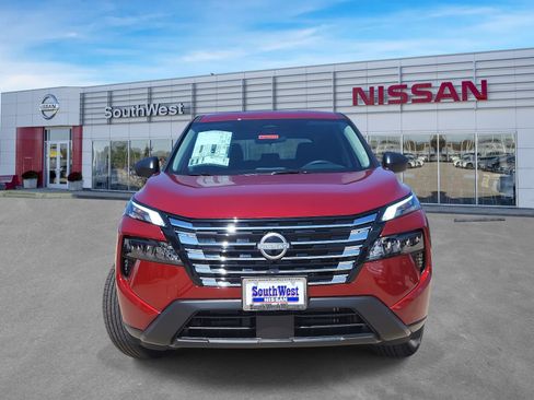 New 2026 Nissan Rogue S image 8