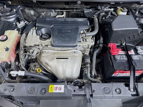 Used 2017 Toyota RAV4 XLE image 29