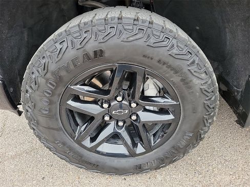 Used 2024 Chevrolet Silverado 1500 Custom Trail Boss image 14