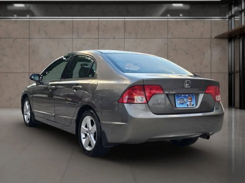 Used 2006 Honda Civic EX image 2
