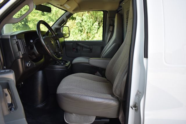 Used 2021 Chevrolet Express 2500 w/ Driver Convenience Package RWD image 11