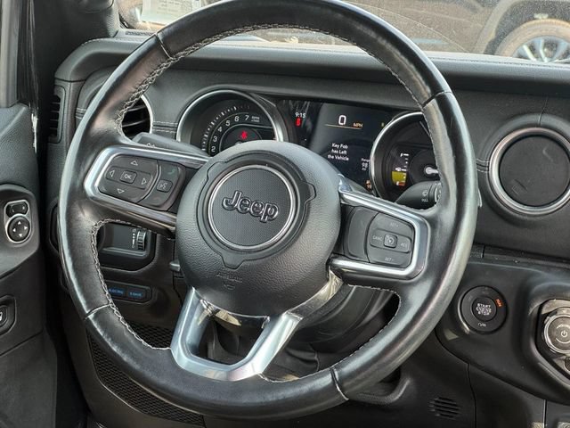 Used 2023 Jeep Wrangler Unlimited Sahara w/ Cold Weather Group AWD/4WD image 15