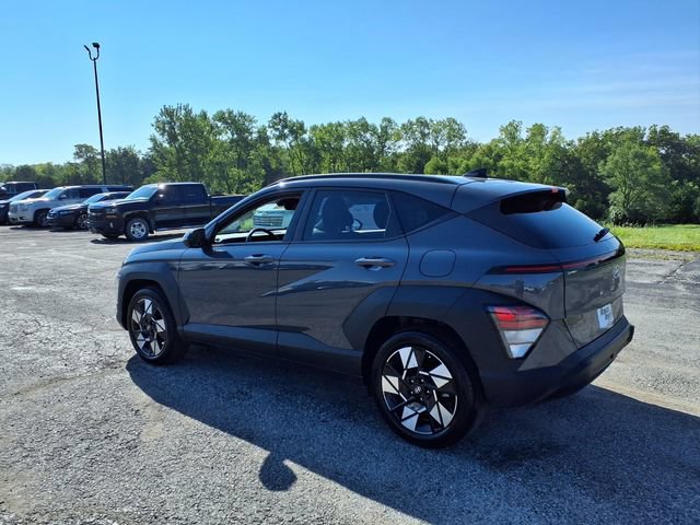 Used 2025 Hyundai Kona SEL FWD image 9