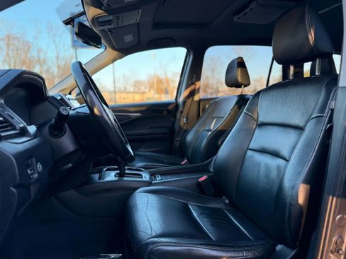 Used 2016 Honda Pilot EX-L image 10