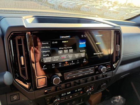 New 2026 Nissan Frontier SV image 25