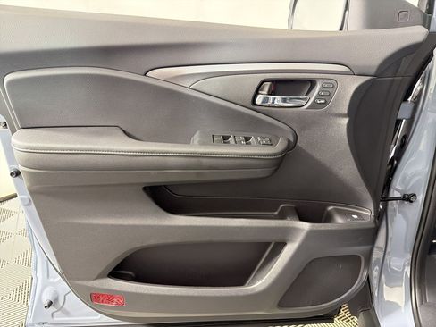 New 2026 Honda Ridgeline RTL image 19