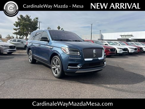 Used 2019 Lincoln Navigator Reserve image 1