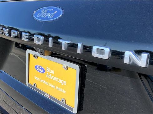 Certified 2025 Ford Expedition Active image 31