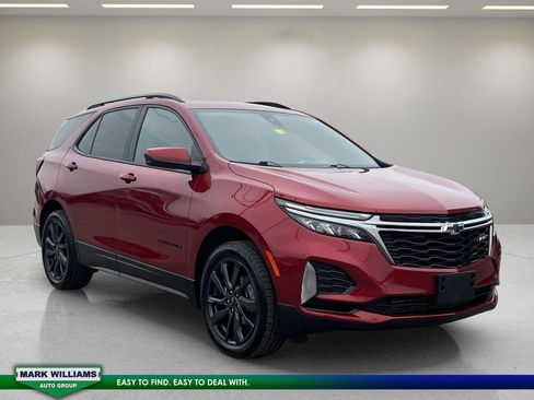 Used 2023 Chevrolet Equinox RS image 1