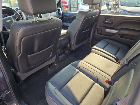Used 2015 Chevrolet Silverado 2500 LT w/ LT Convenience Package image 18