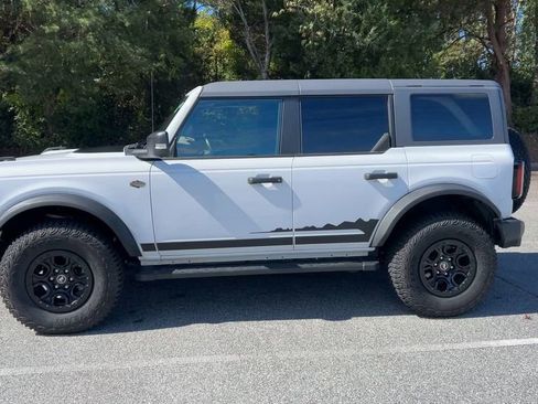 Used 2024 Ford Bronco Wildtrak image 34